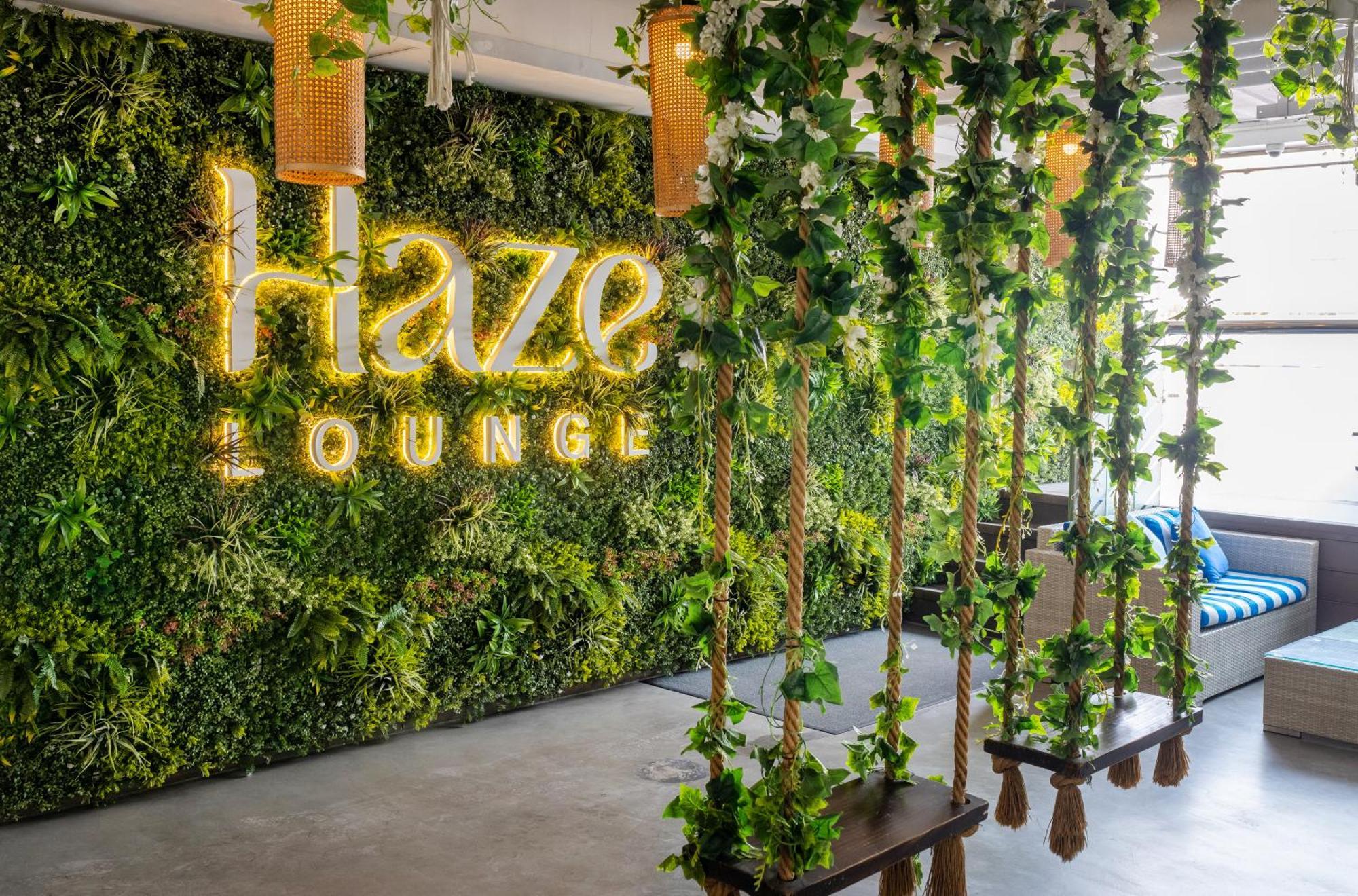 Tryp By Wyndham Dubai Hotel Ngoại thất bức ảnh Haze Lounge