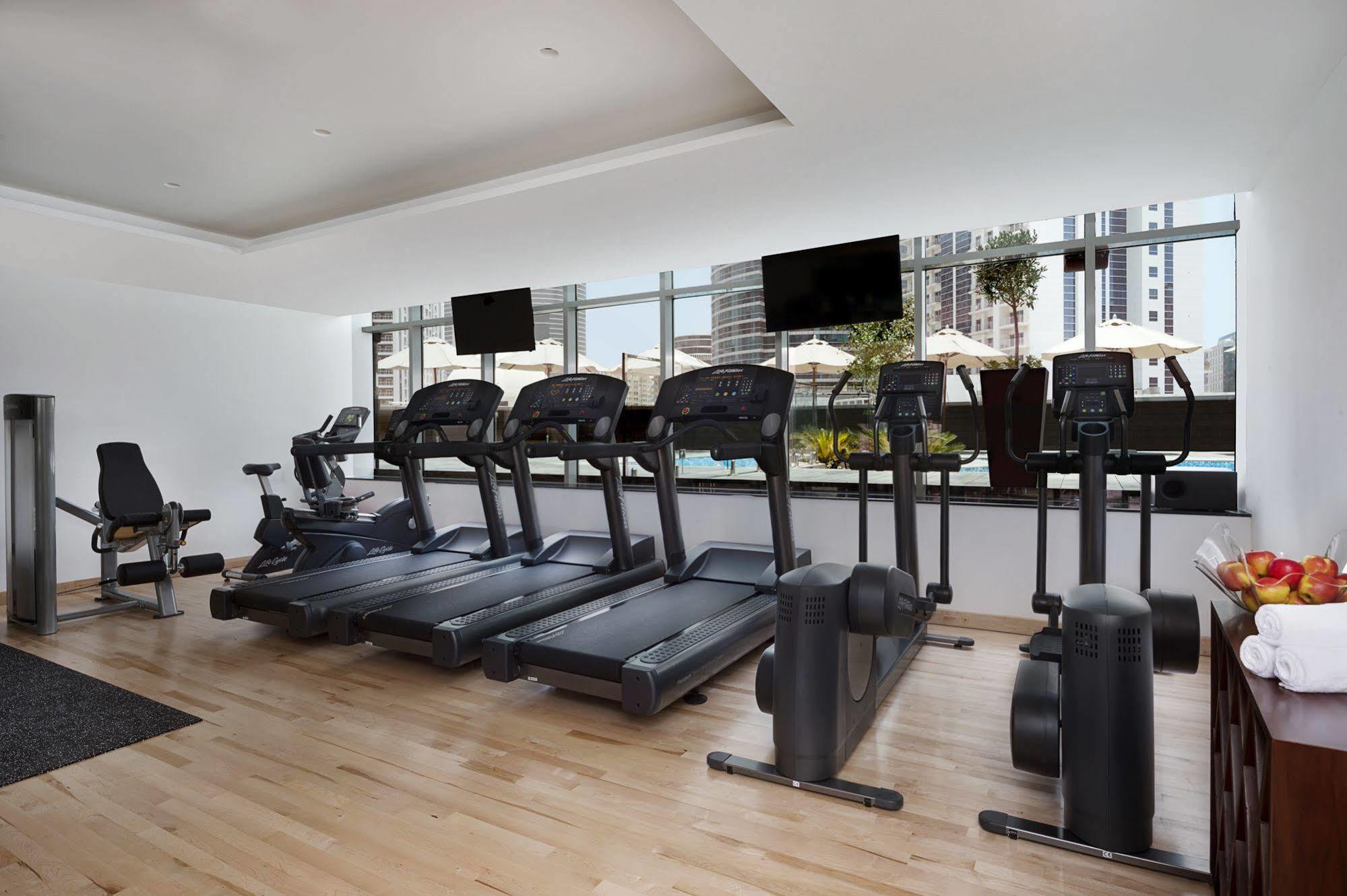 Tryp By Wyndham Dubai Hotel Ngoại thất bức ảnh Fitness room